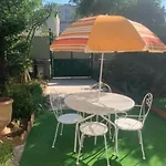 Chez Anna, Maison De *