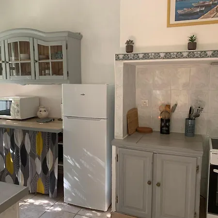 Chez Anna, Maison De アパート フロンティニャン