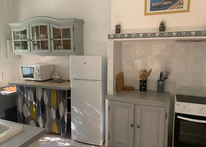 Chez Anna, Maison De アパート フロンティニャン